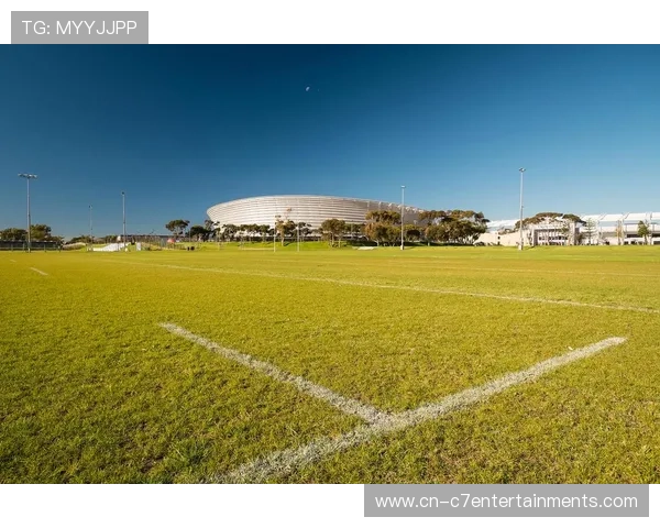 卡拉巴赫主场迎战纽卡斯尔联，海拔2000米魔鬼主场考验英超劲旅